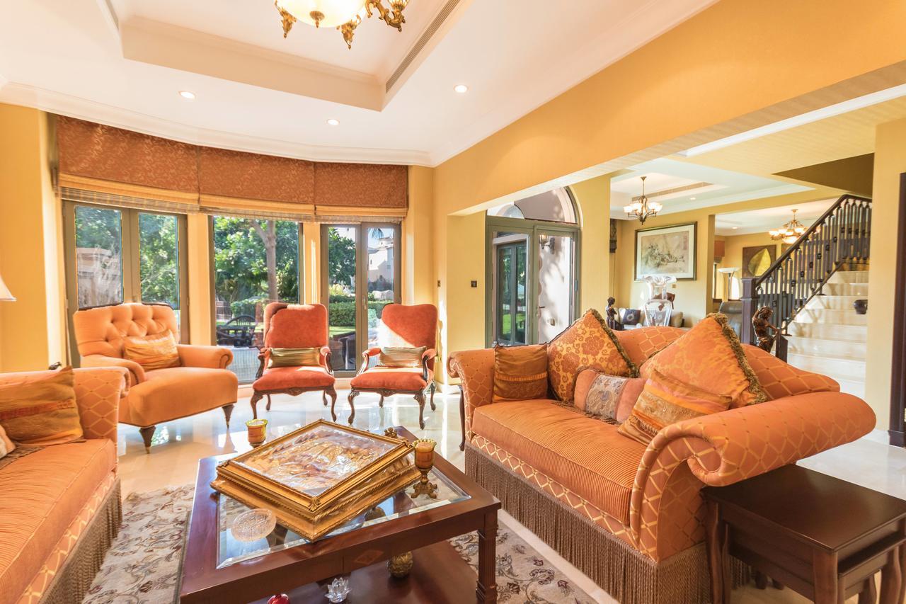 Yanjoon Holiday Homes - Palm Jumeirah Frond A Villas Dubai Buitenkant foto